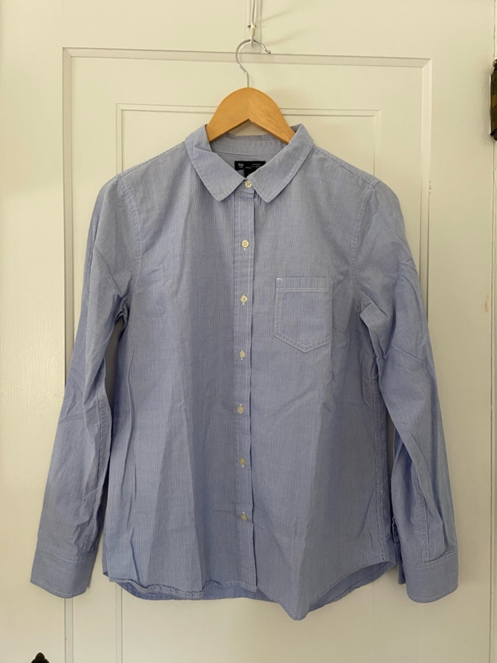 GAP blue and white pinstripe button-up shirt, size medium